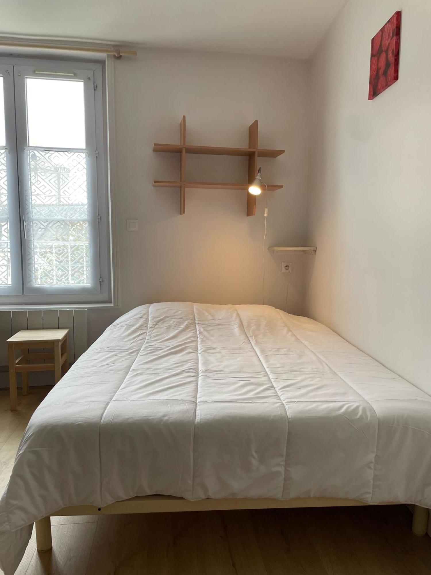 Meuble De Tourisme Dans Parc Arbore 1000M2 - Sejour-La-Roche Eperon La Roche-Posay Chambre photo