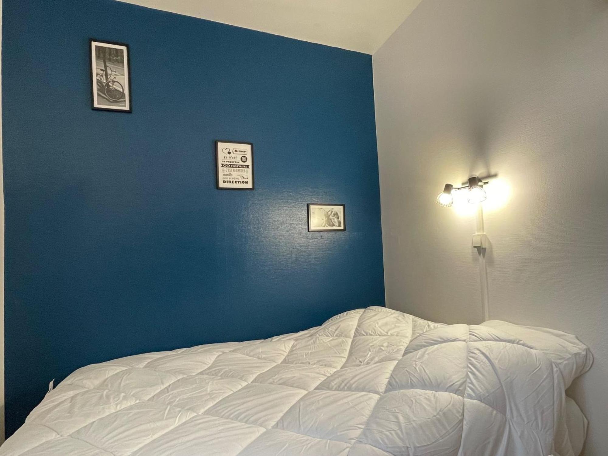 Meuble De Tourisme Dans Parc Arbore 1000M2 - Sejour-La-Roche Eperon La Roche-Posay Chambre photo